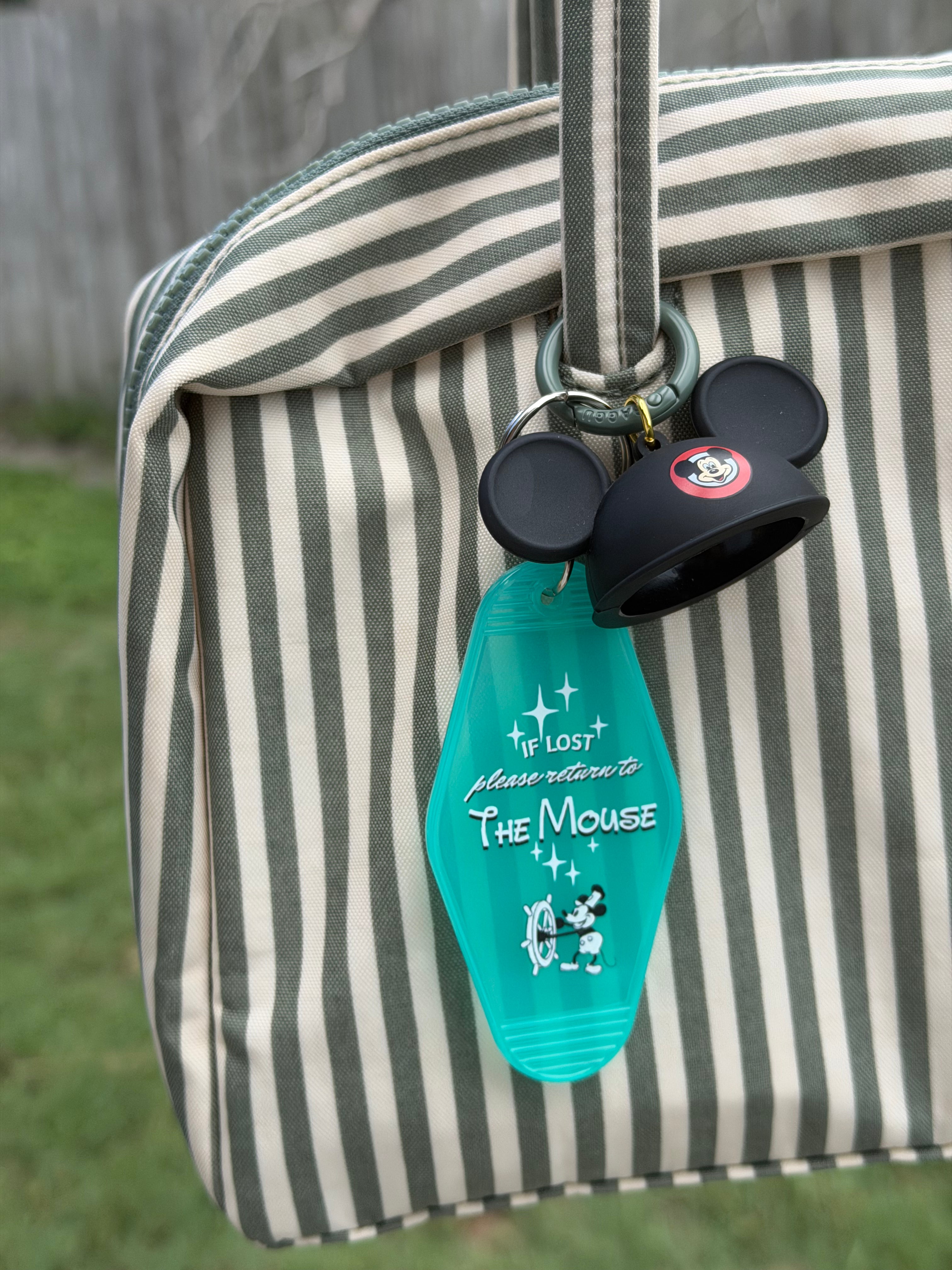 Retro Mouse Keychain